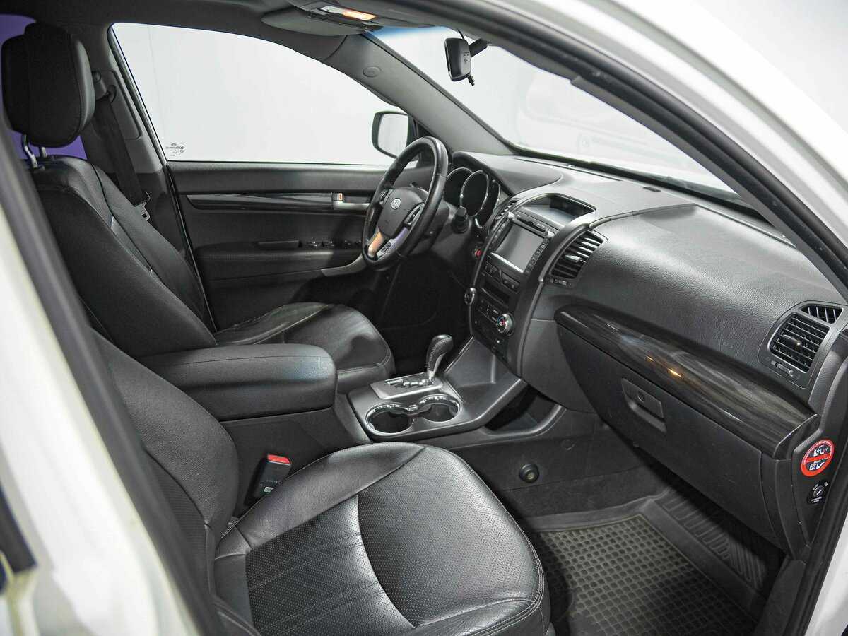 Kia Sorento, 2011 Фото №19