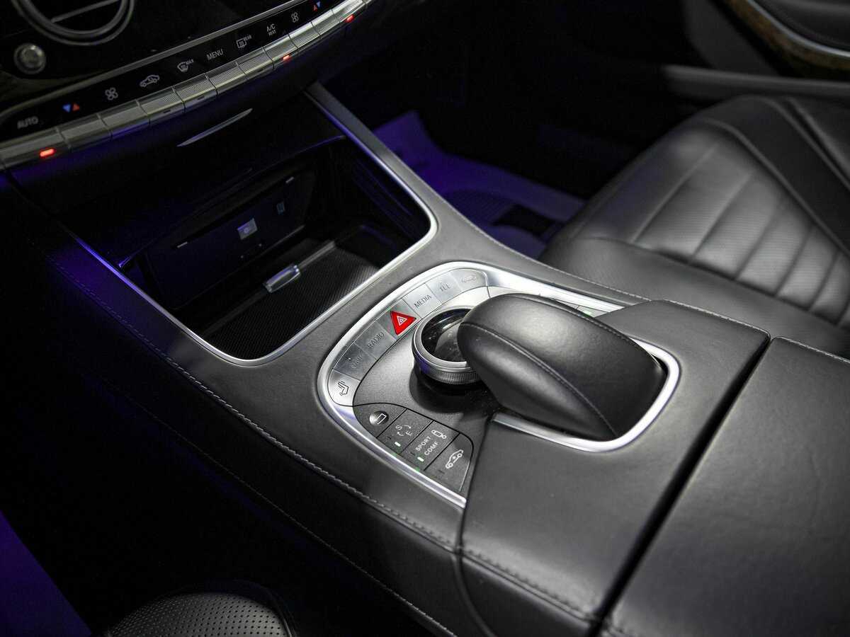 Mercedes-Benz Maybach S-Класс 400, 2016 Фото №16