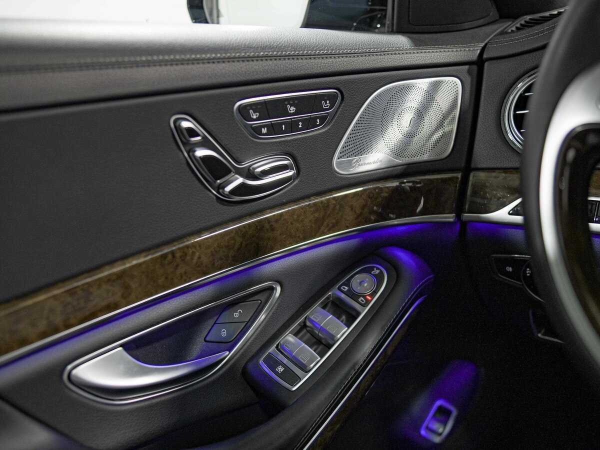 Mercedes-Benz Maybach S-Класс 400, 2016 Фото №17
