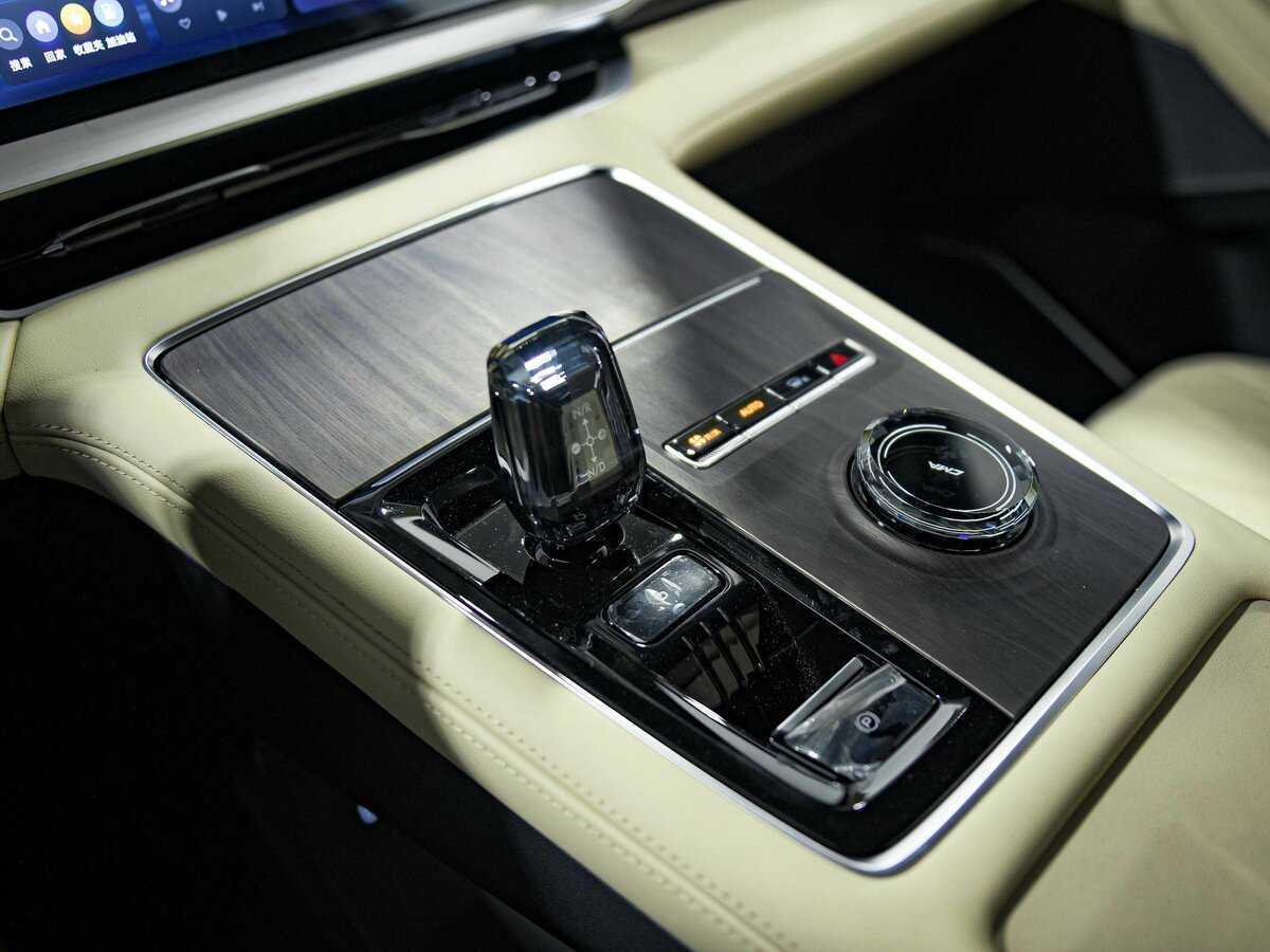 Geely Monjaro (Xingyue L), 2024 Фото №13