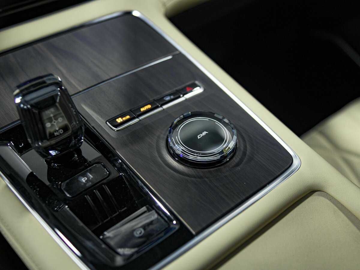 Geely Monjaro (Xingyue L), 2024 Фото №14