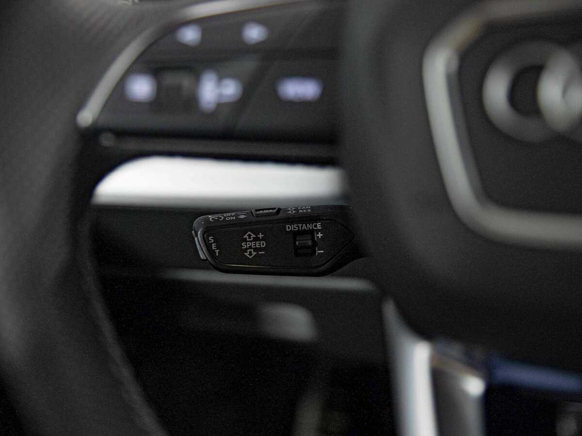 Audi Q8 50 TDI, 2023 Фото №10