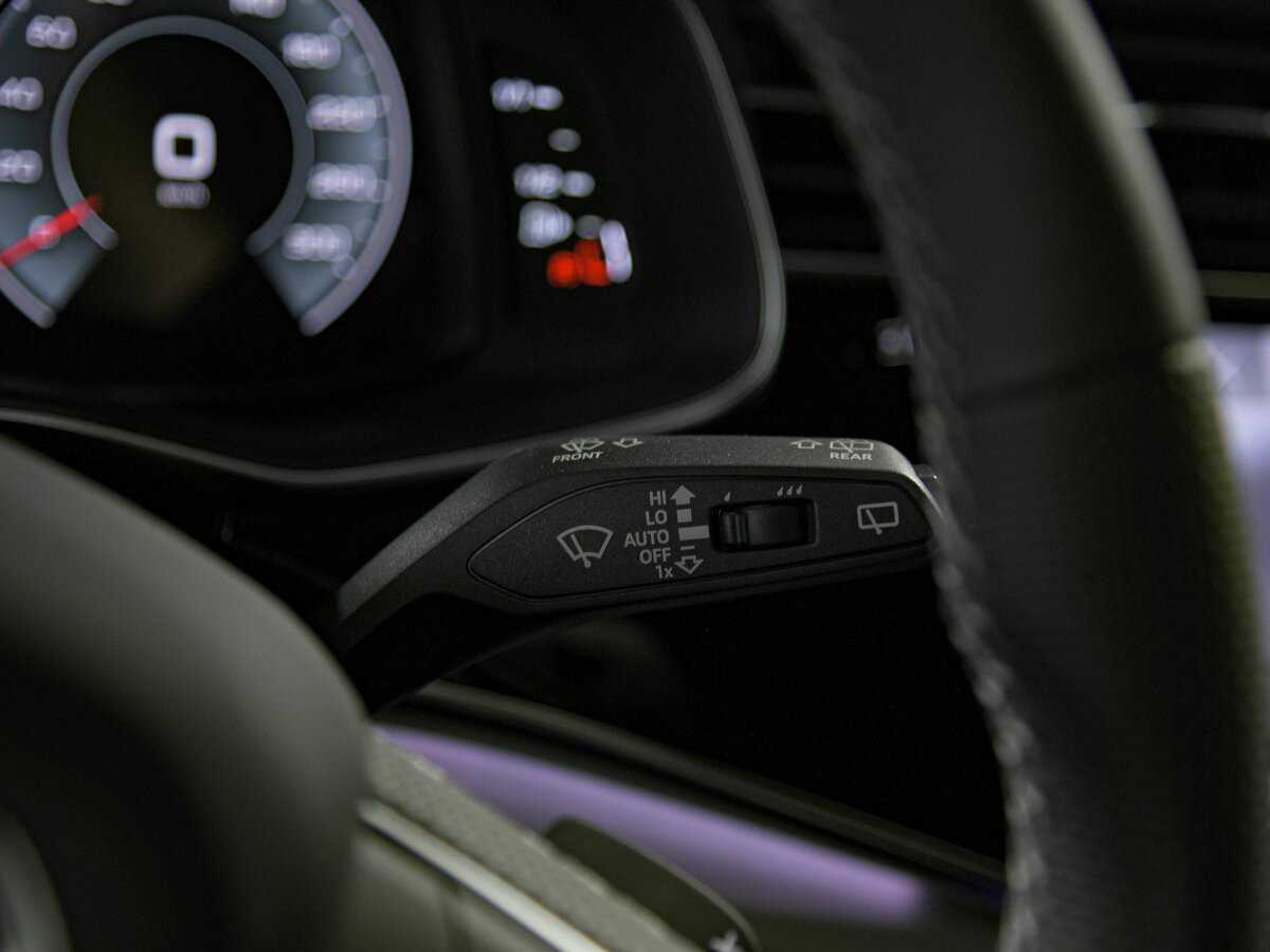 Audi Q8 50 TDI, 2023 Фото №12