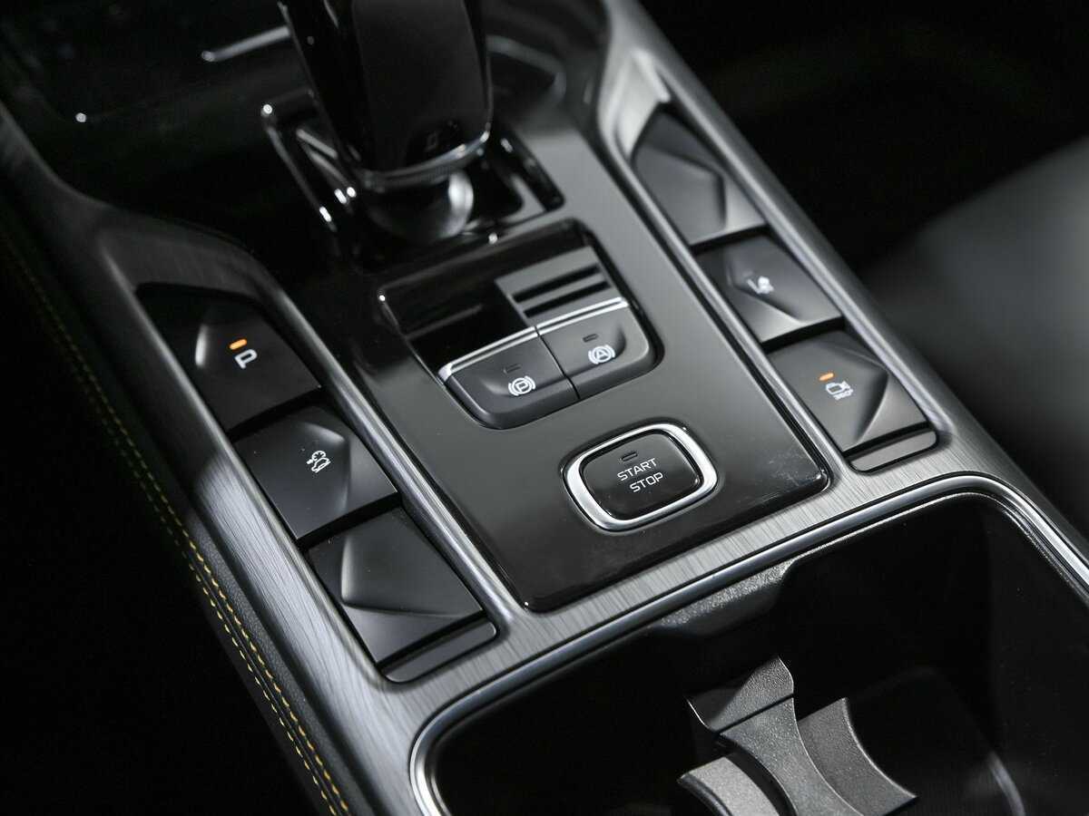 FAW Bestune T77, 2023 Фото №16