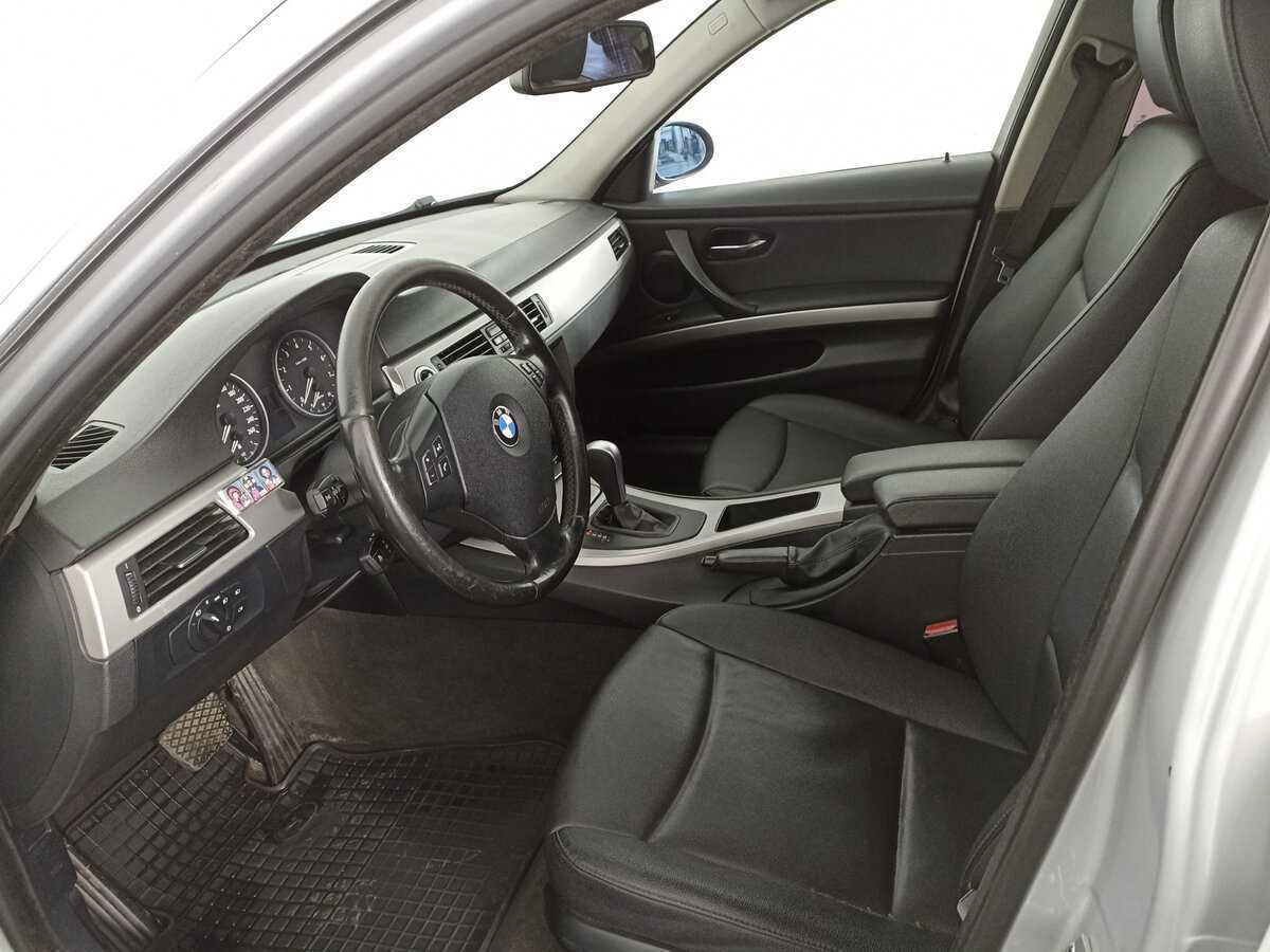 BMW 3 серии 325i, 2006 Фото №16