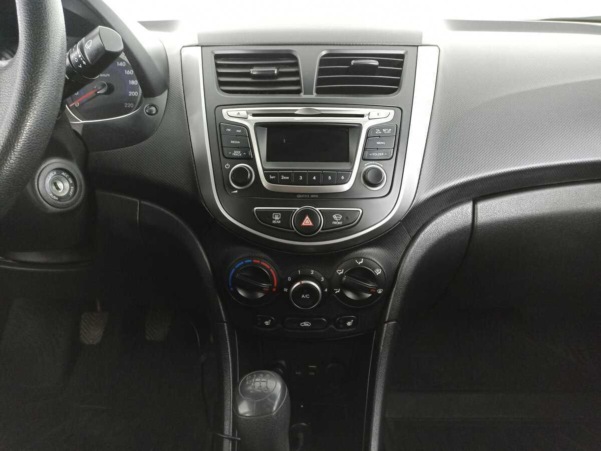 Hyundai Solaris, 2015 Фото №15