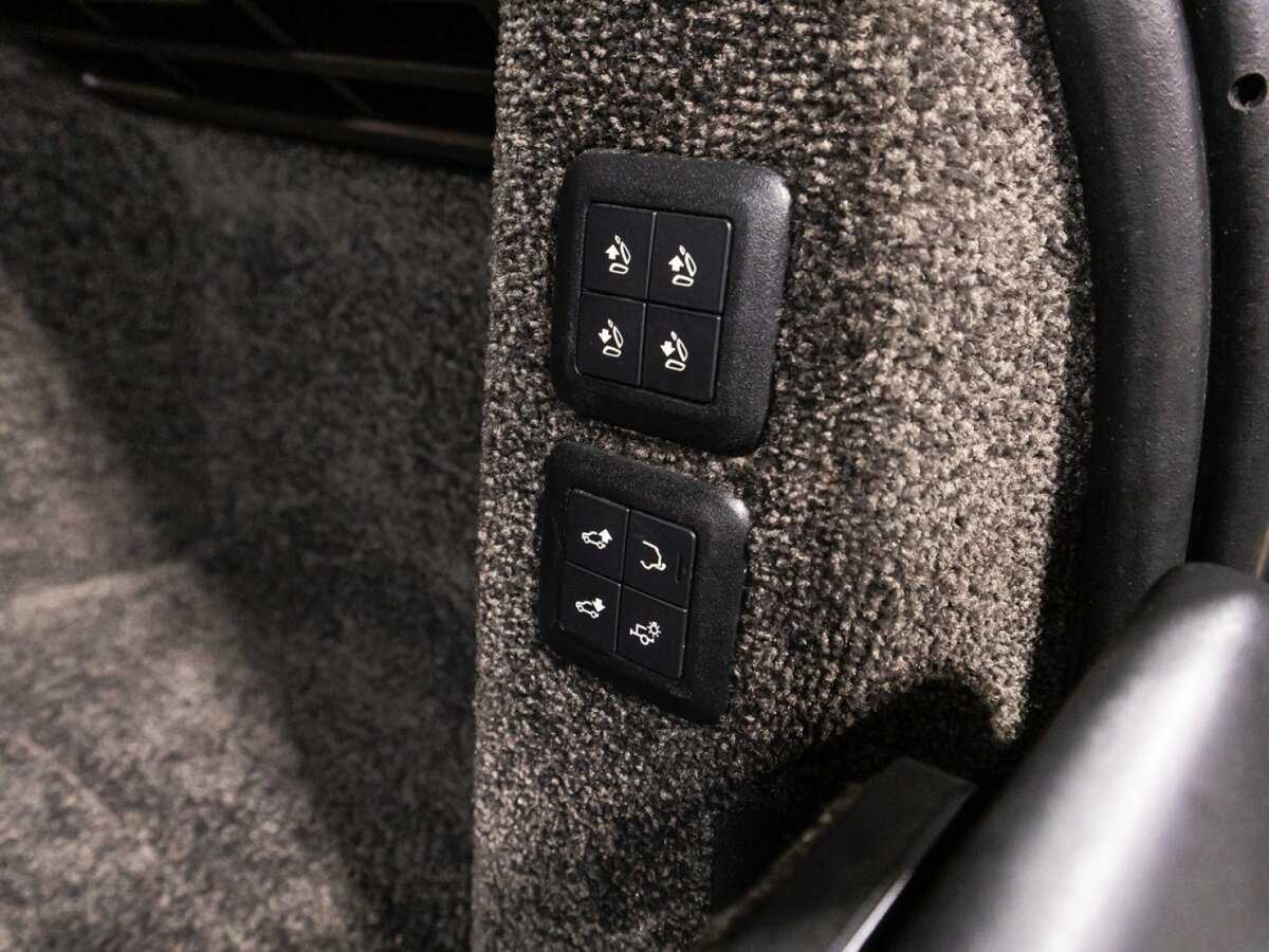 Land Rover Range Rover, 2018 Фото №16