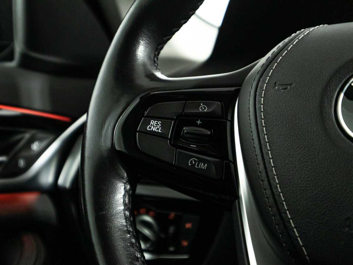 BMW 5 серии 520d, 2019 Фото №24