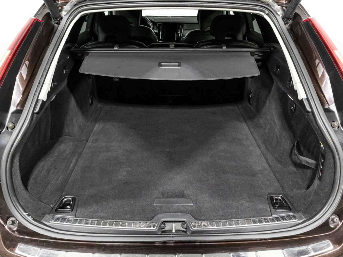 Volvo V90 Cross Country, 2019 Фото №24