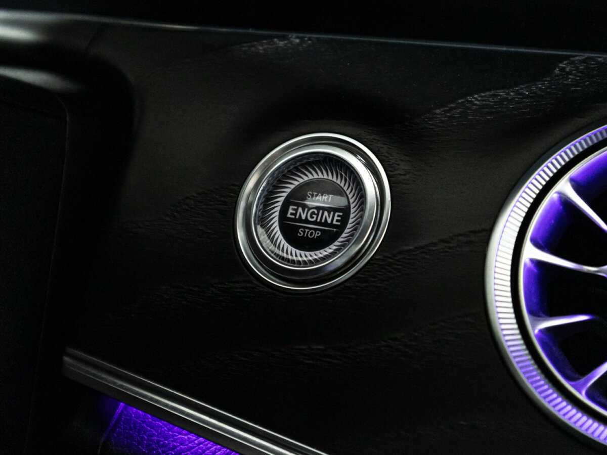 Mercedes-Benz E-Класс 200, 2019 Фото №19