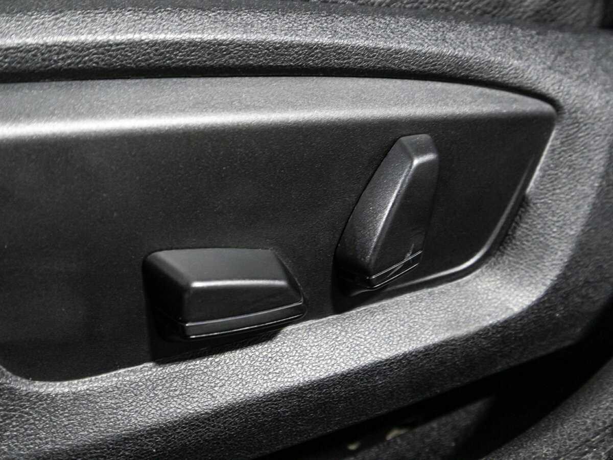 BMW 5 серии 520i, 2014 Фото №20