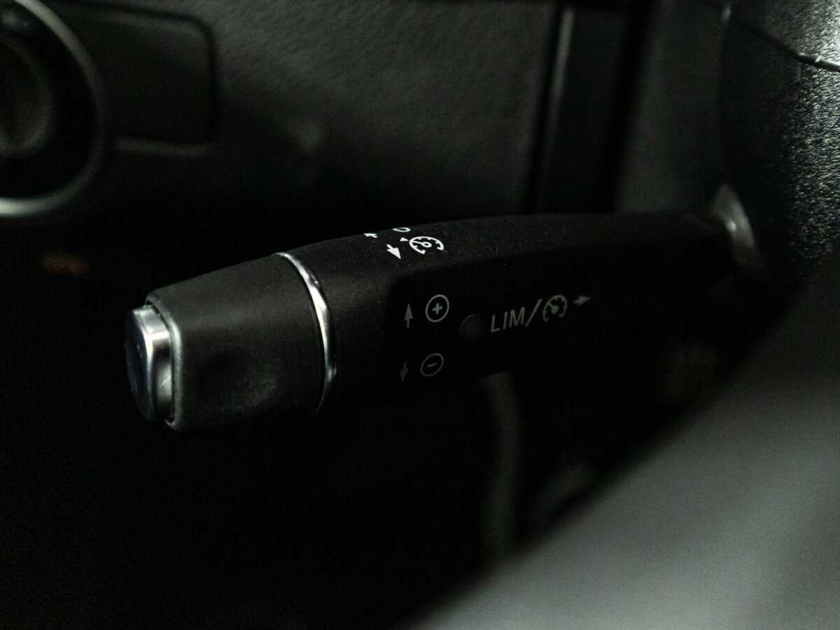 Mercedes-Benz GL-Класс 350 CDI BlueTEC, 2013 Фото №21