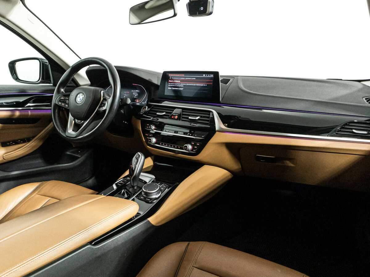 BMW 5 серии 520i, 2019 - 91 810 км. | Фото №8