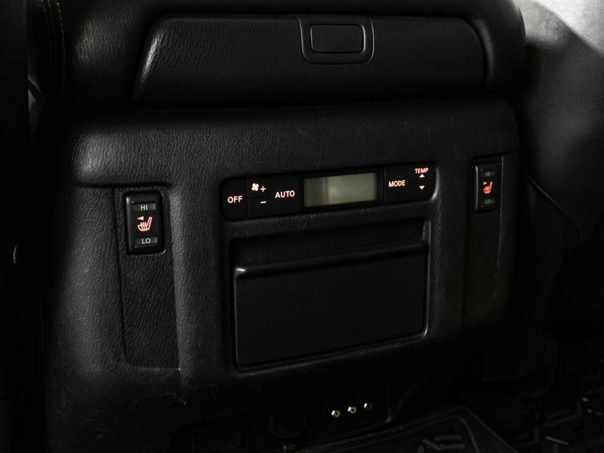 Nissan Patrol, 2014 Фото №15