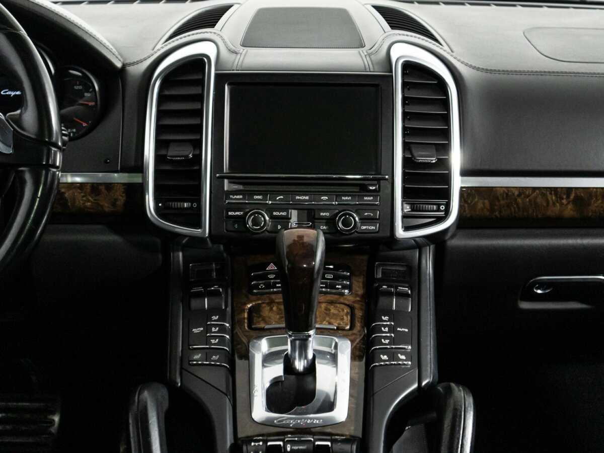 Porsche Cayenne Turbo, 2010 Фото №13