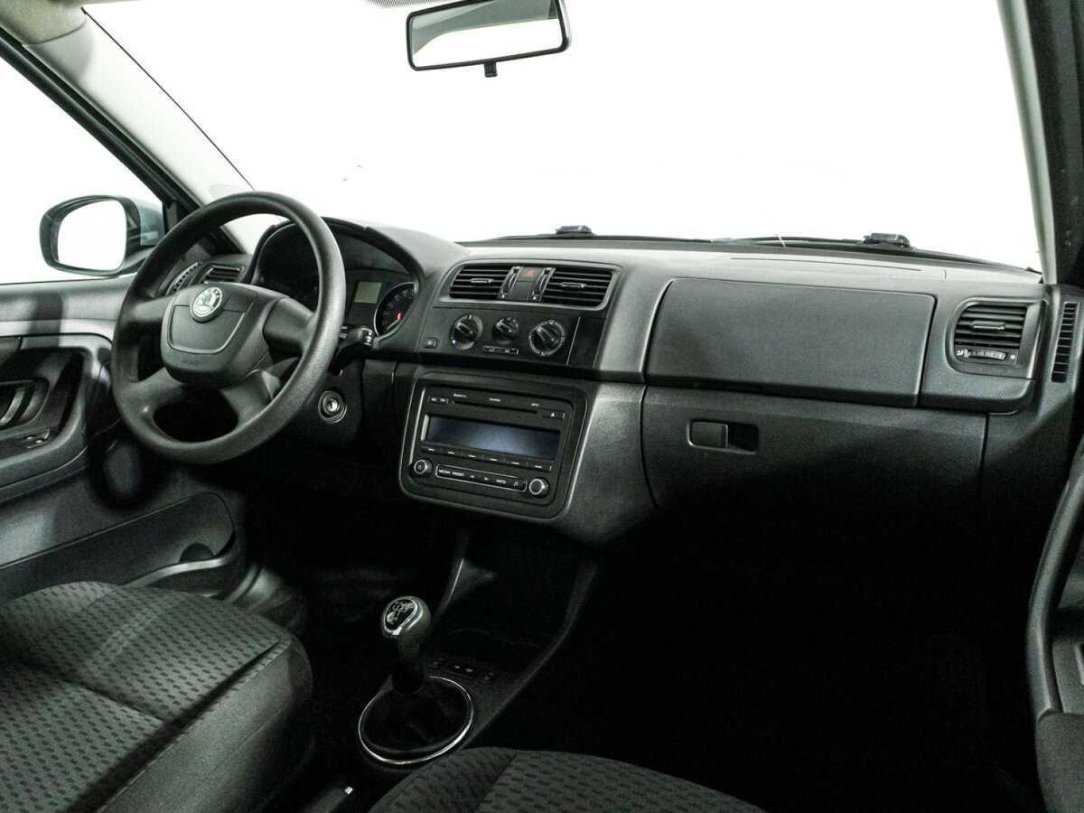 Skoda Fabia, 2010 Фото №9