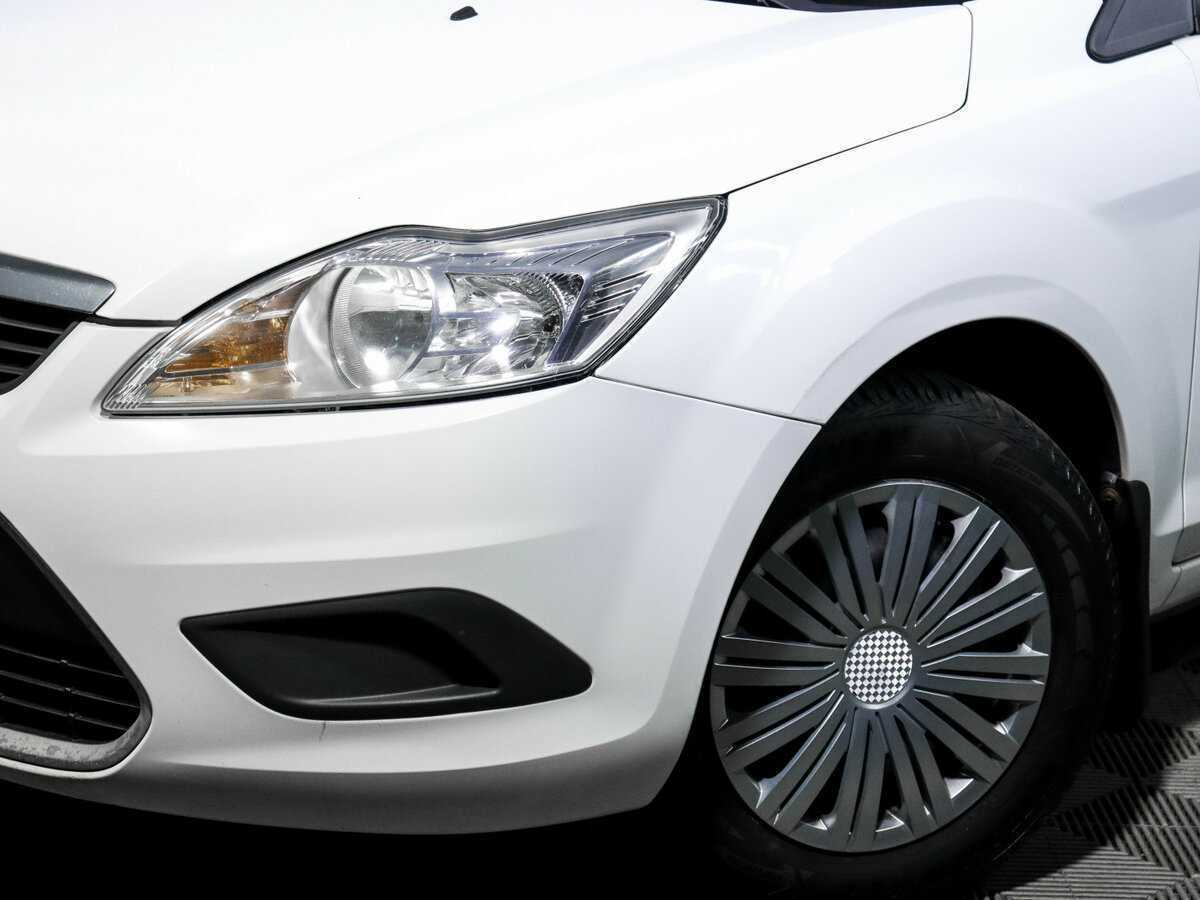 Ford Focus, 2011 Фото №16