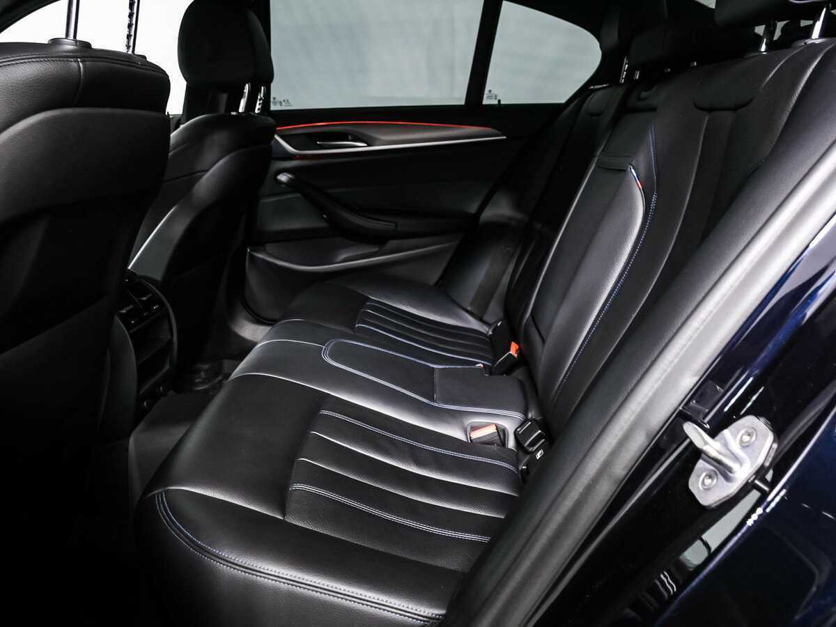 BMW 5 серии 520d xDrive, 2019 Фото №14