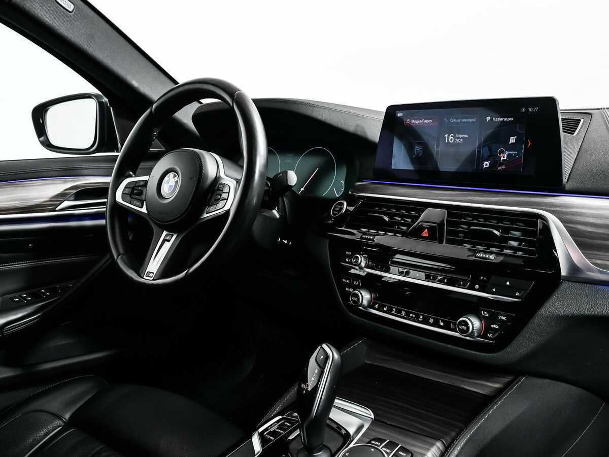 BMW 5 серии 530d xDrive, 2019 Фото №9