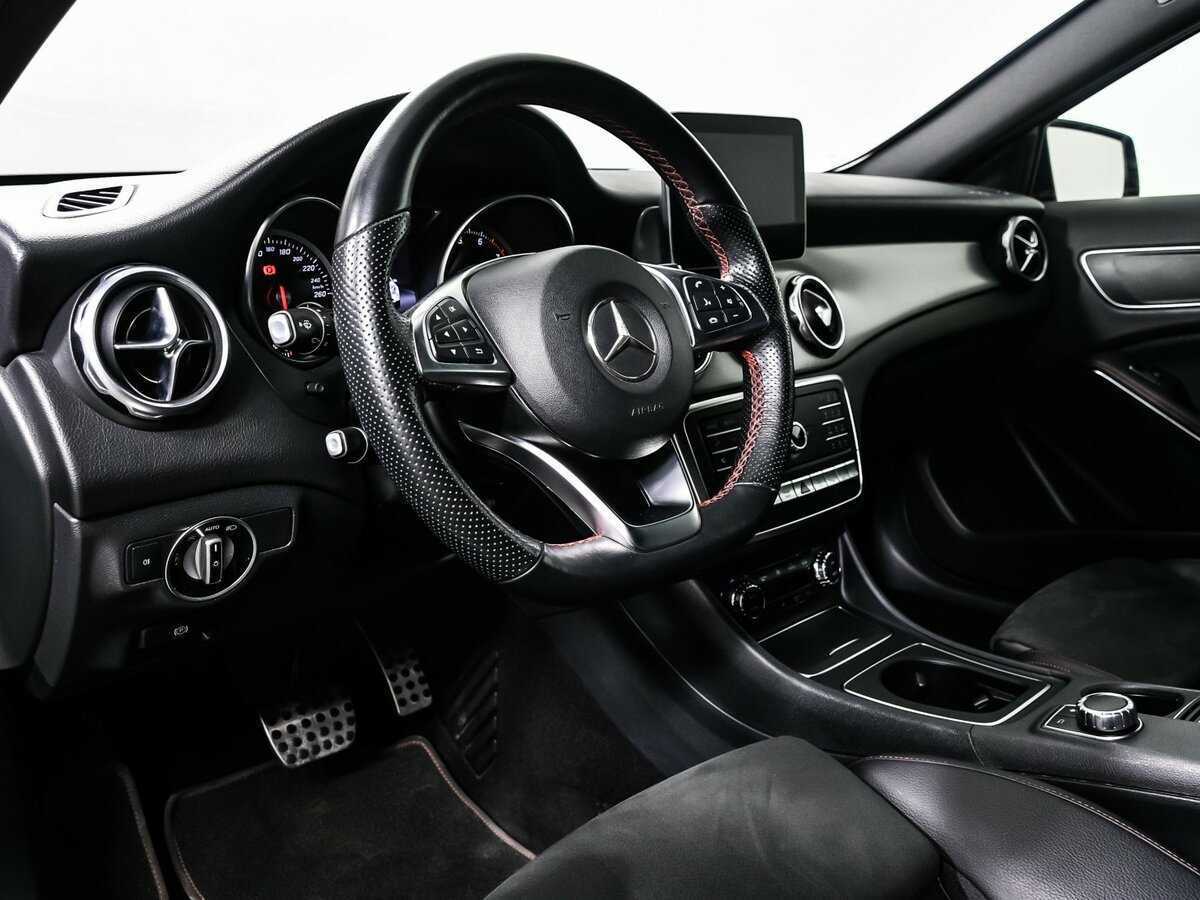 Mercedes-Benz GLA 250, 2018 Фото №13