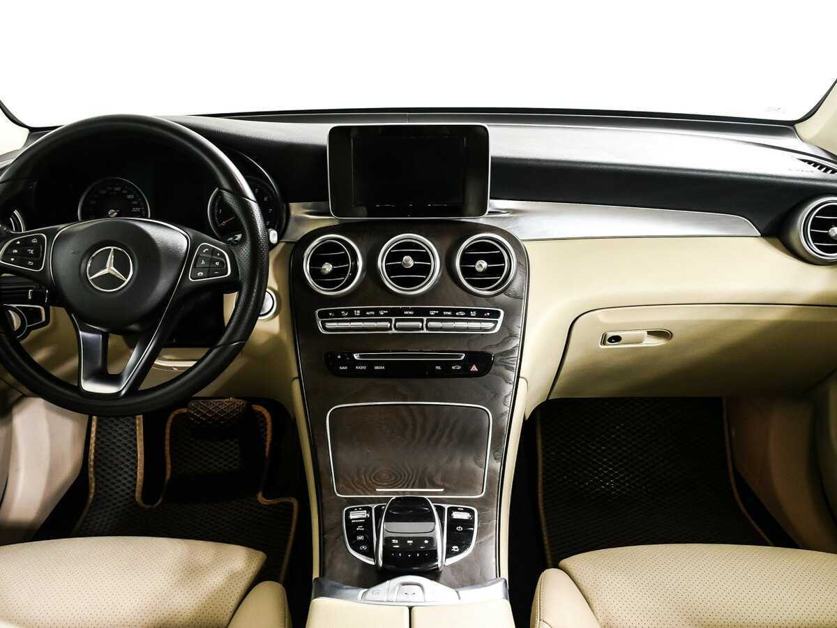 Mercedes-Benz GLC 300, 2018 Фото №11