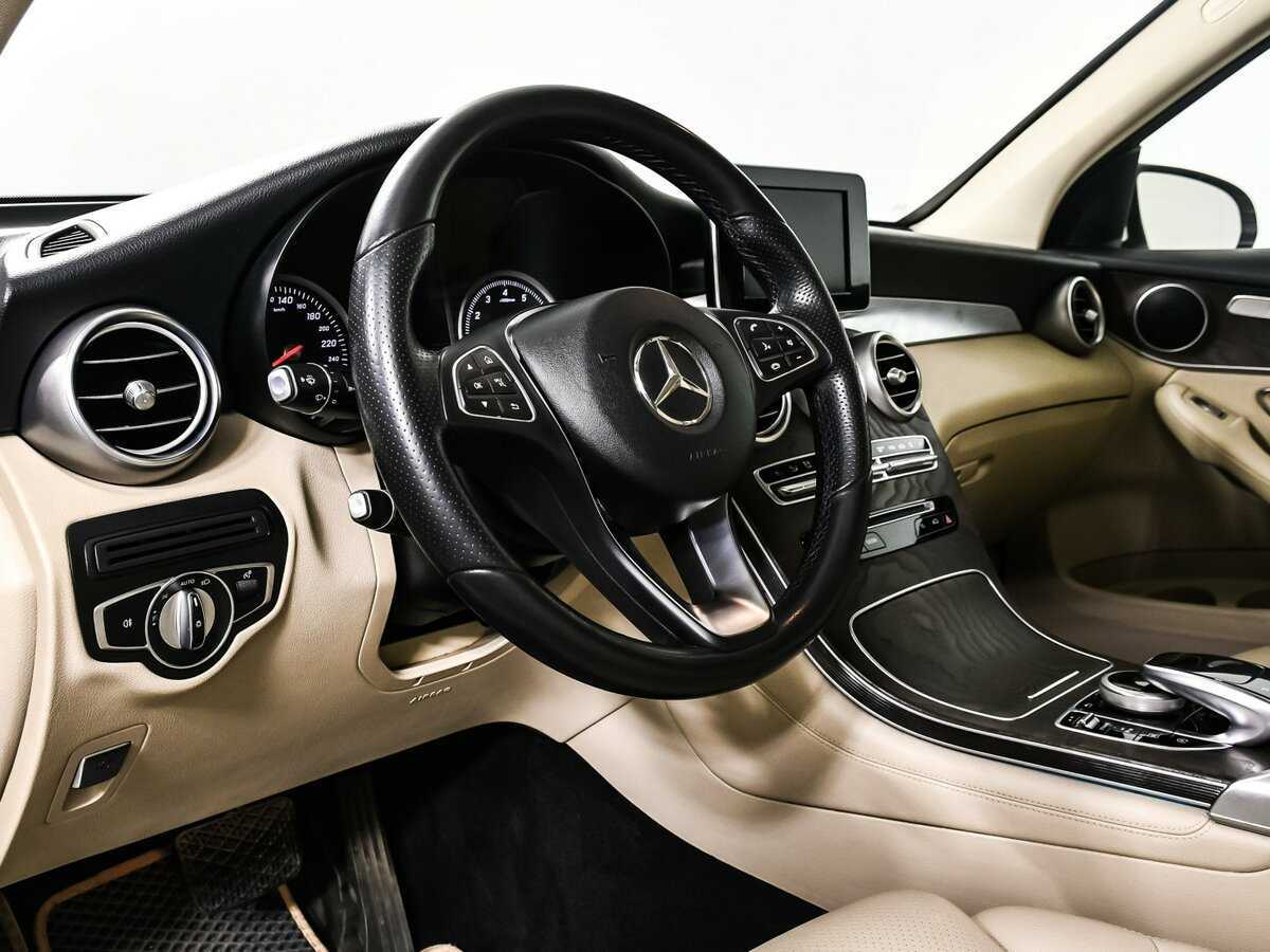Mercedes-Benz GLC 300, 2018 Фото №13