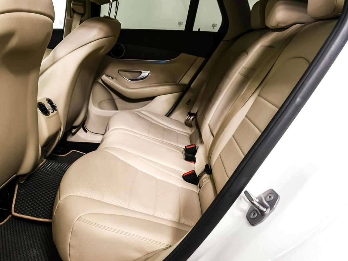 Mercedes-Benz GLC 300, 2018 Фото №14