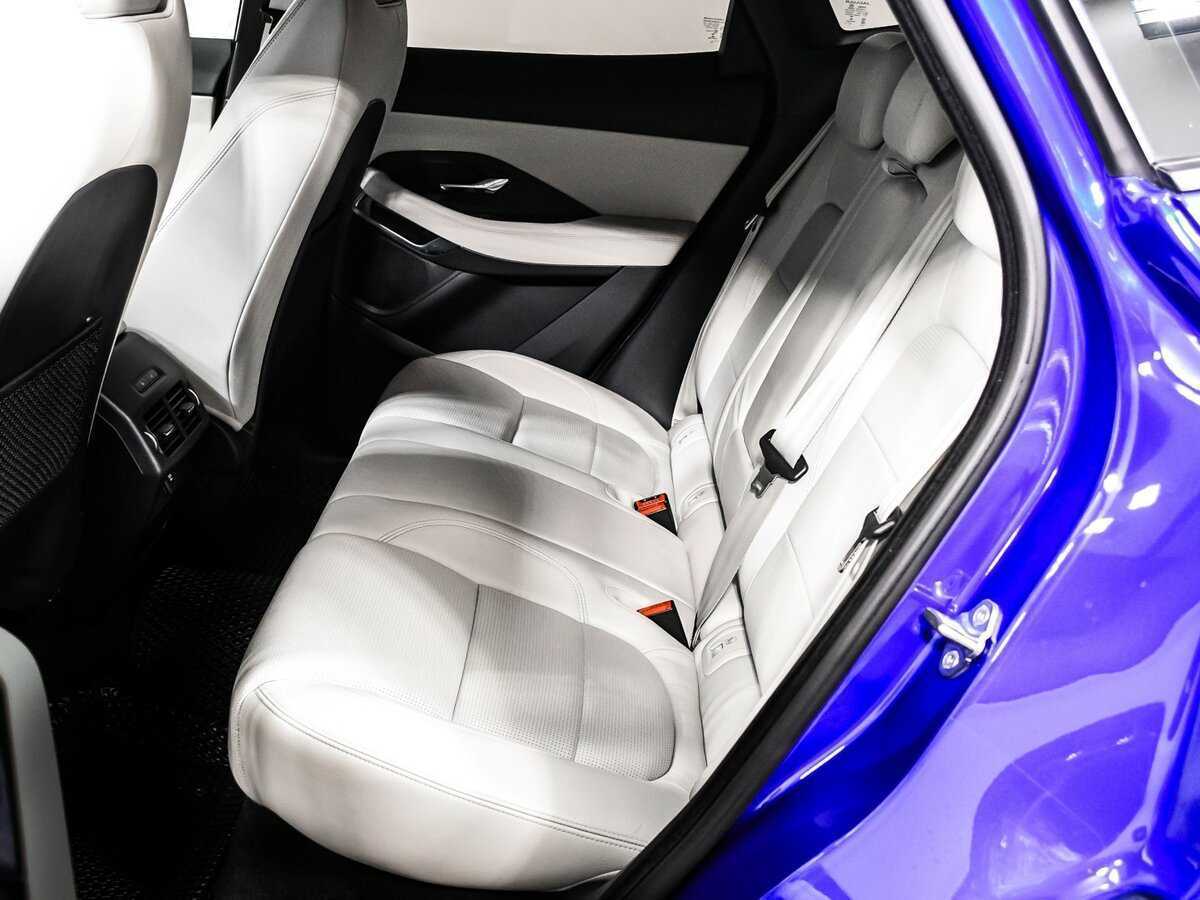 Jaguar E-Pace, 2018 Фото №13