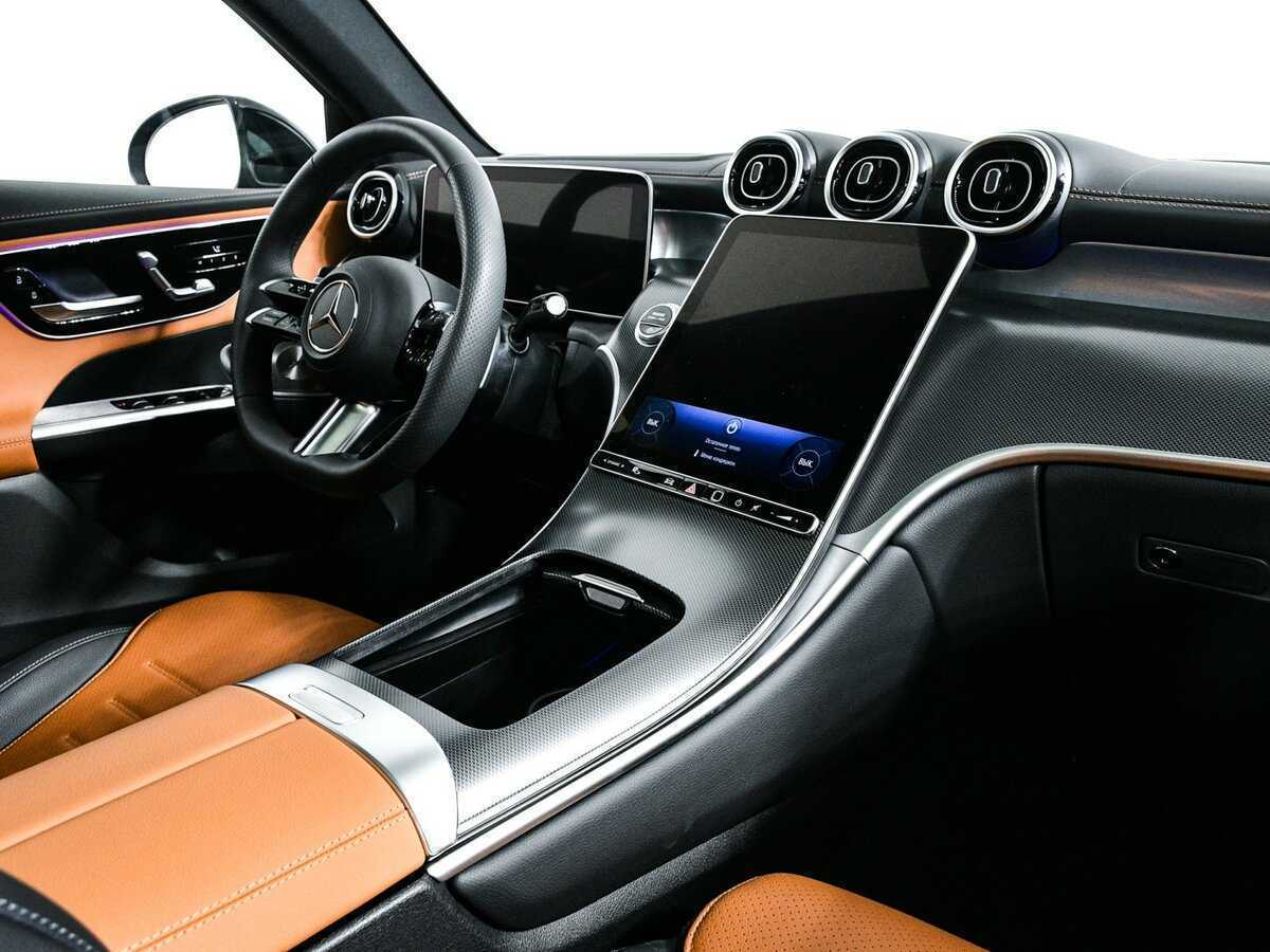 Mercedes-Benz GLC Coupe 200, 2024 Фото №9