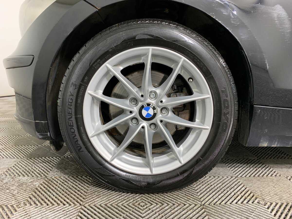 BMW 1 серии 116i, 2011 Фото №9