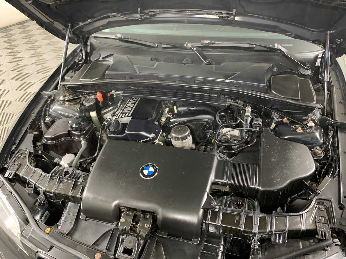 BMW 1 серии 116i, 2011 Фото №11