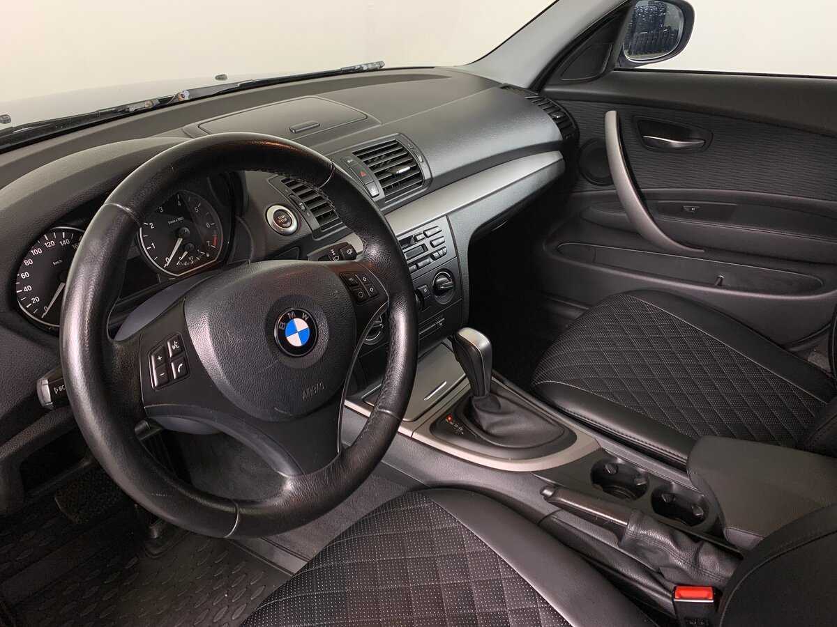 BMW 1 серии 116i, 2011 Фото №12