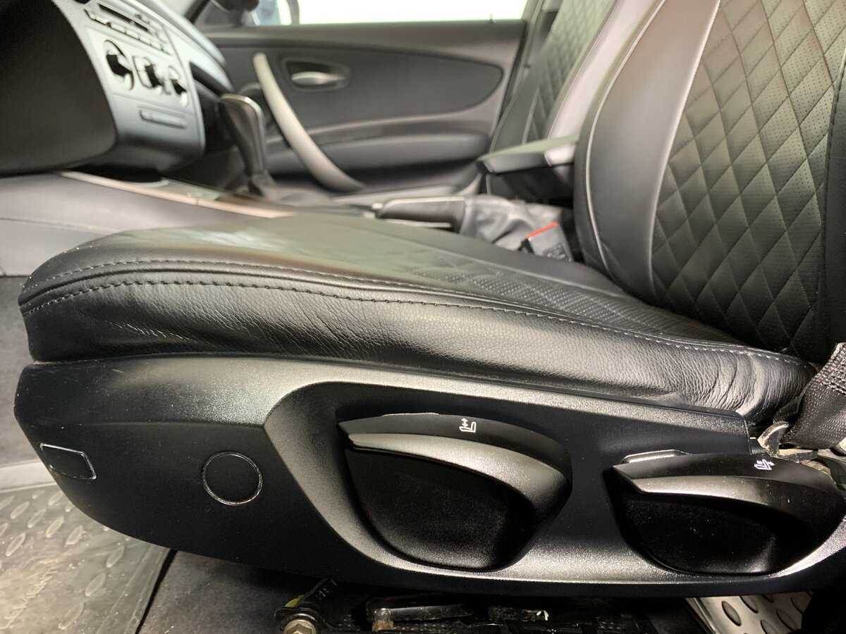 BMW 1 серии 116i, 2011 Фото №17