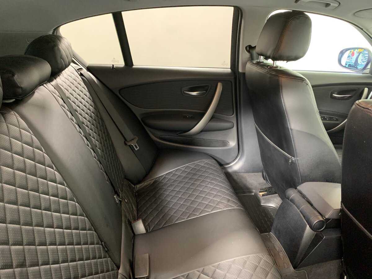 BMW 1 серии 116i, 2011 Фото №18