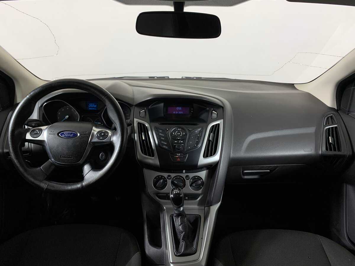 Ford Focus, 2011 Фото №13