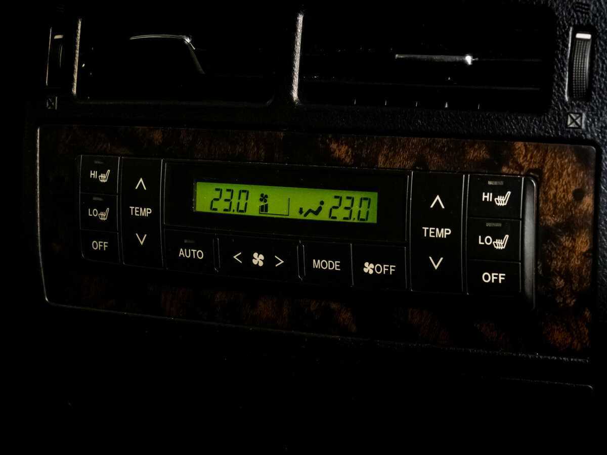 Toyota Land Cruiser, 2013 Фото №26