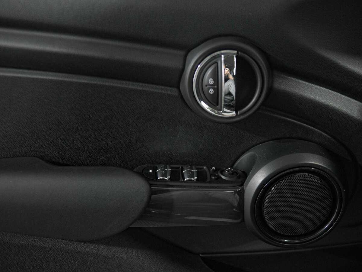 Mini Hatch Cooper, 2018 Фото №13