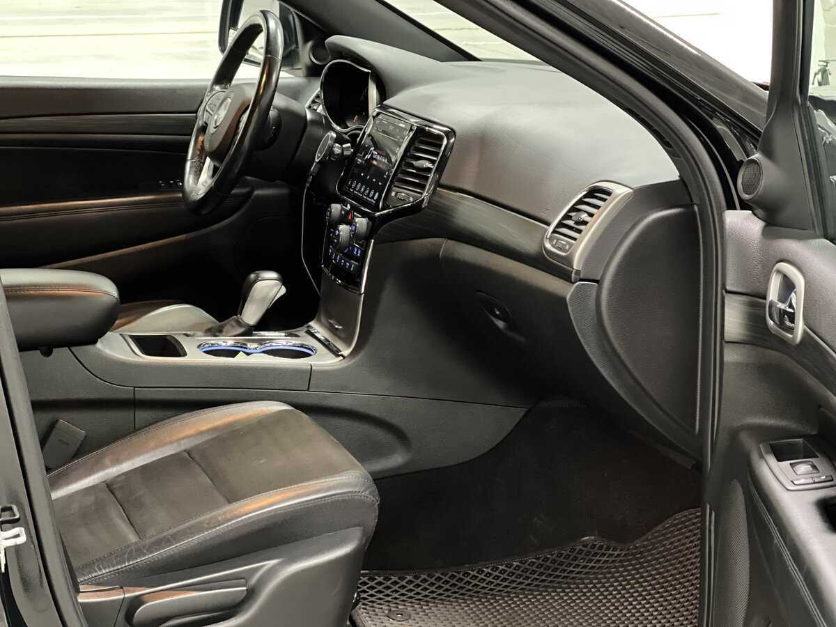Jeep Grand Cherokee, 2019 Фото №11