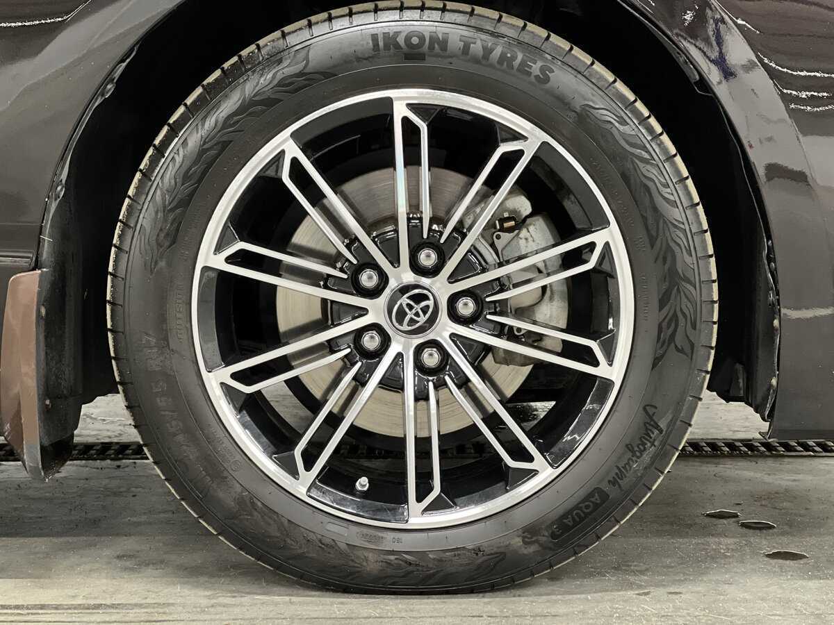 Toyota Avalon, 2022 Фото №18