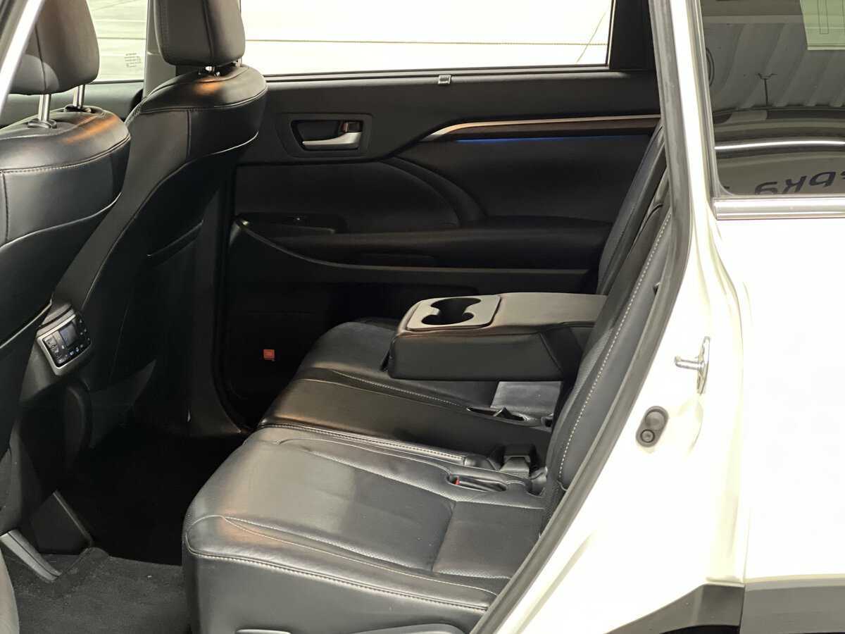 Toyota Highlander, 2014 Фото №12