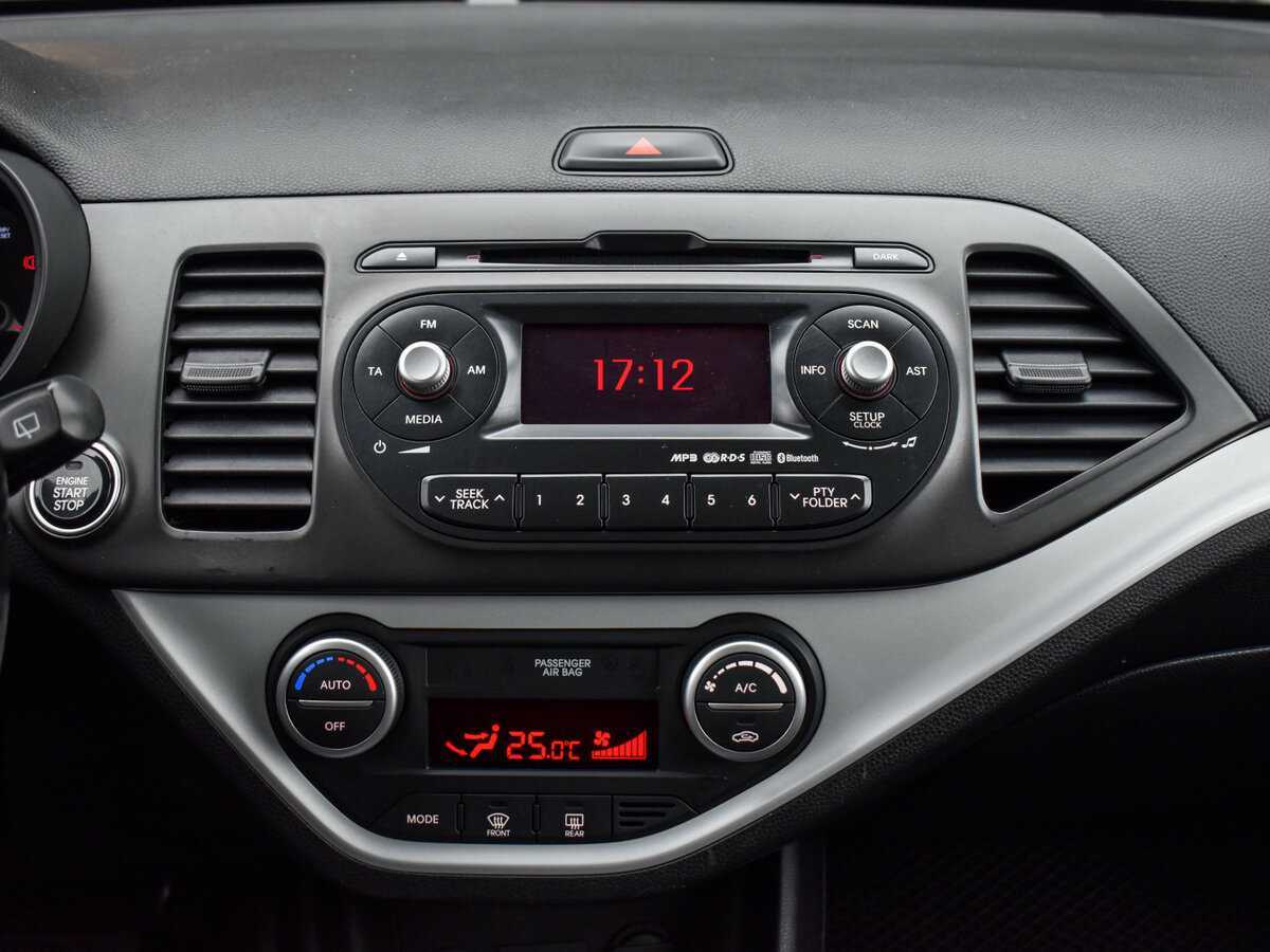 Kia Picanto, 2013 Фото №14