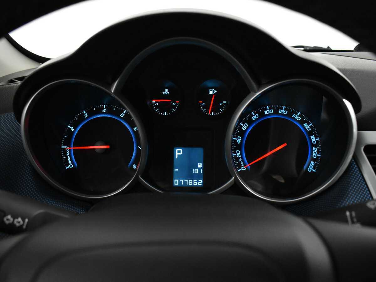 Chevrolet Cruze, 2011 Фото №15