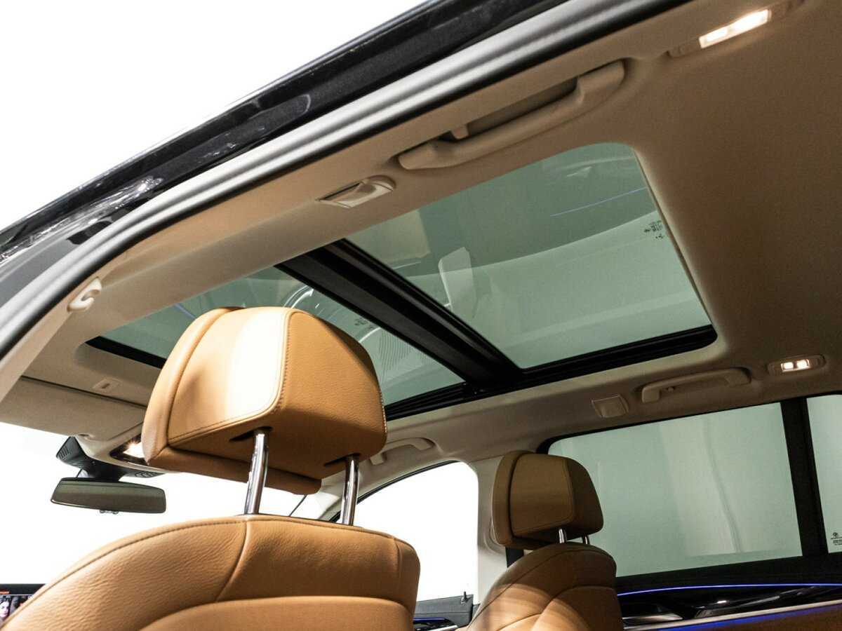 BMW 5 серии 540d xDrive, 2020 Фото №18