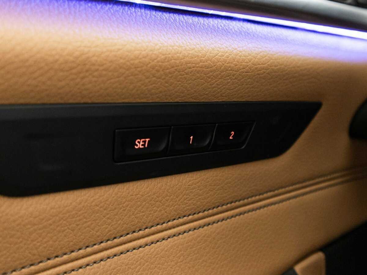 BMW 5 серии 540d xDrive, 2020 Фото №21