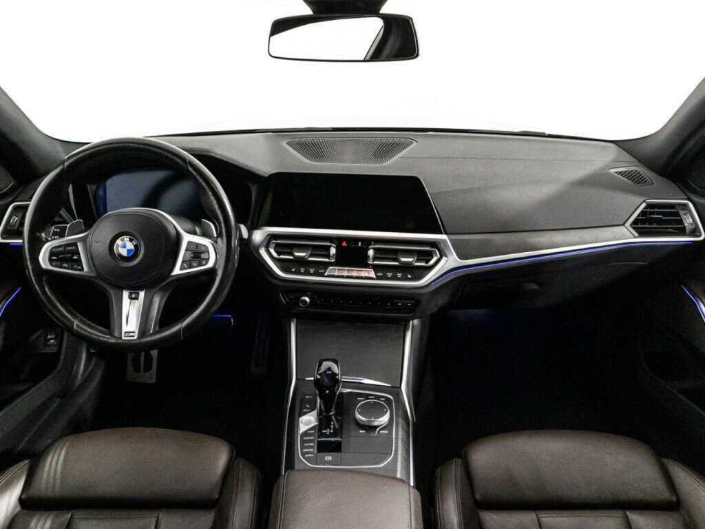 BMW 3 серии 330i, 2019 Фото №13