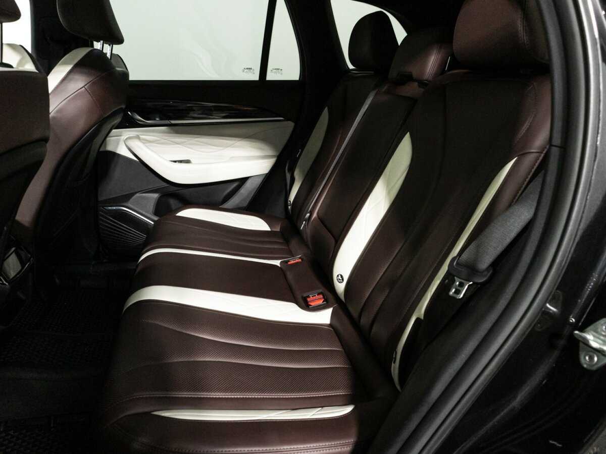 Geely Monjaro, 2023 Фото №10