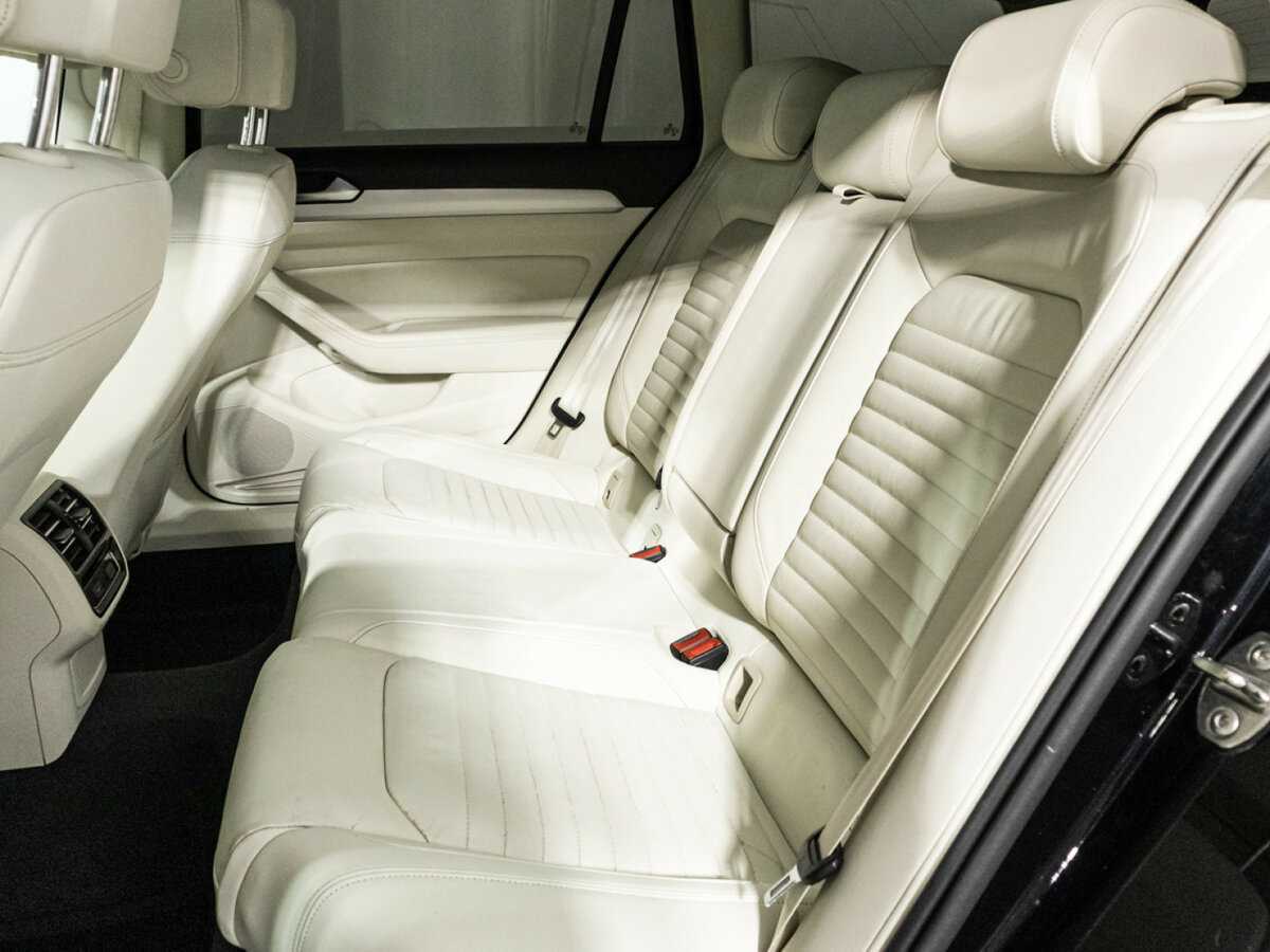 Volkswagen Passat, 2018 Фото №10