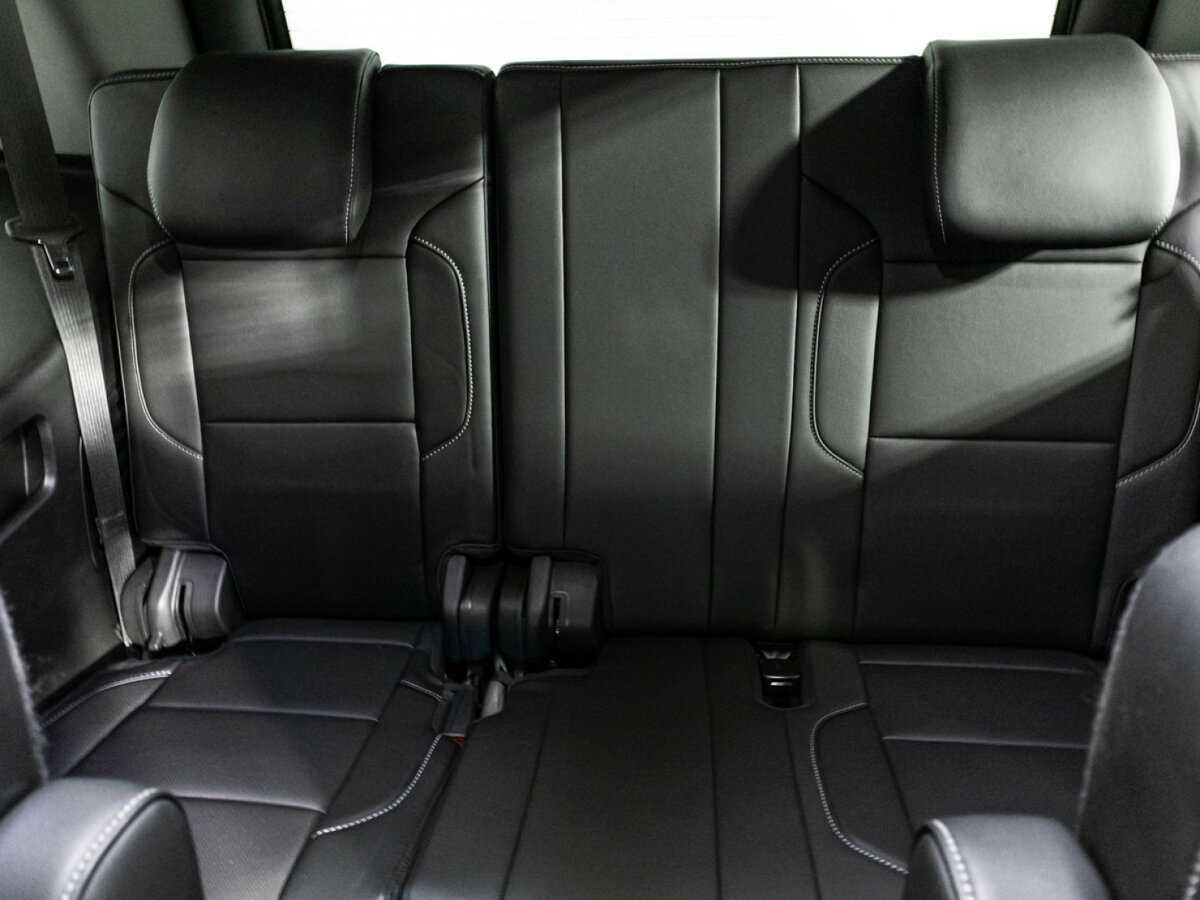 Chevrolet Tahoe, 2019 Фото №15