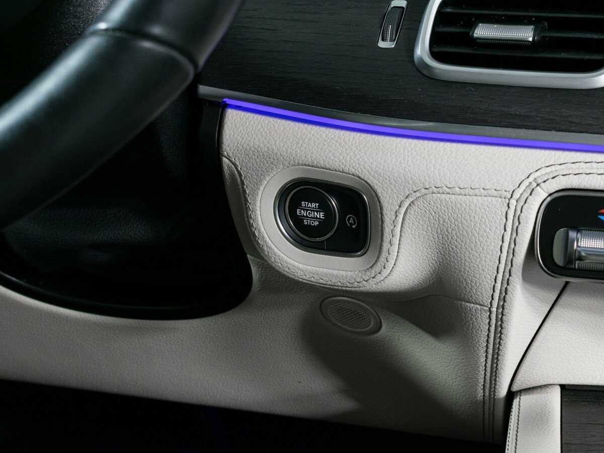 Mercedes-Benz GLE 300 d, 2021 Фото №17