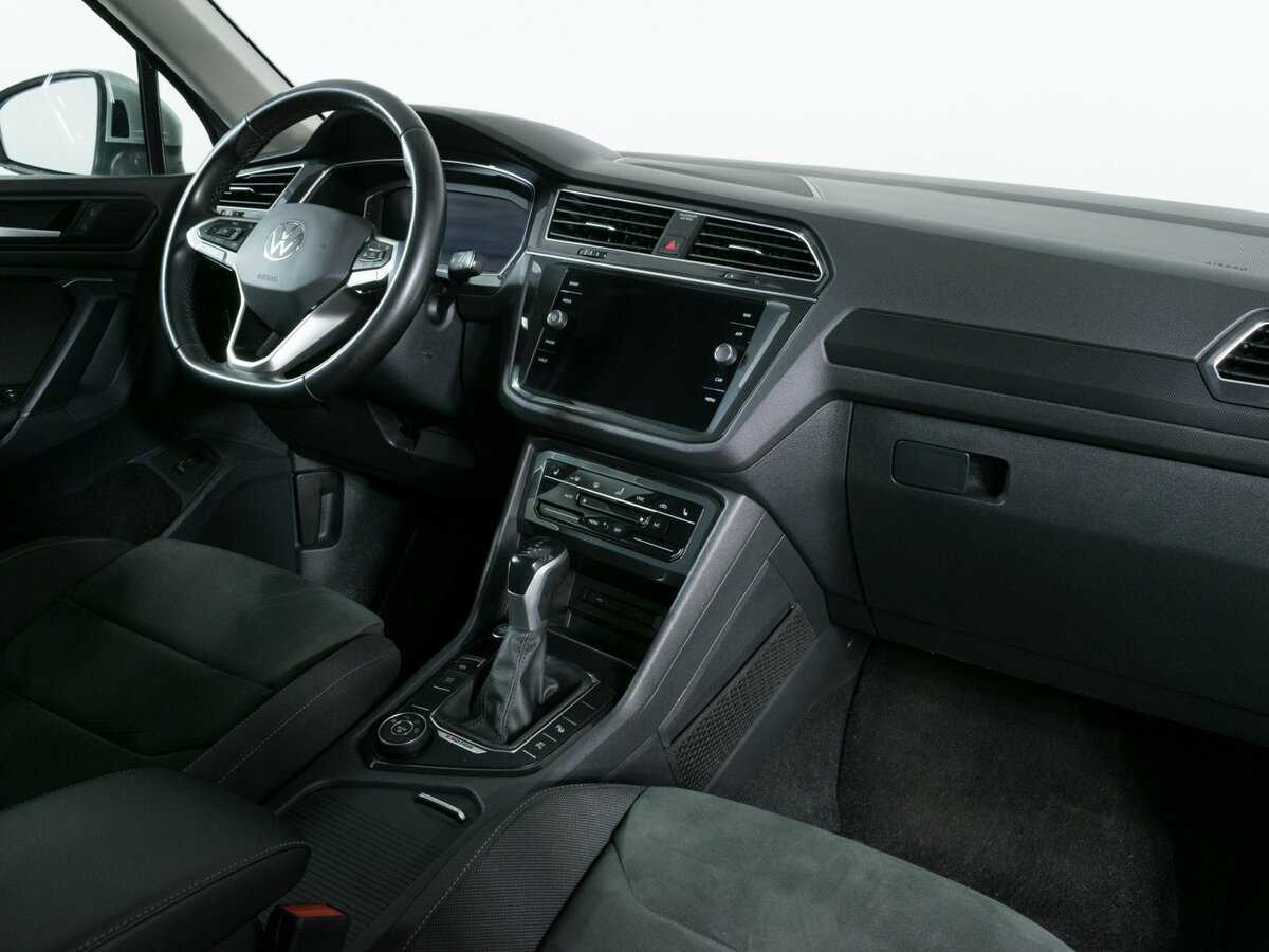 Volkswagen Tiguan, 2021 Фото №11
